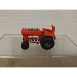 TRACTOR MOD ROJO apx 1:64 MIRA 159 NO BOX