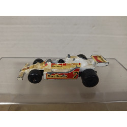 MCLAREN M28 FORMULA F1 RACING apx 1:64 PILEN 854 NO BOX
