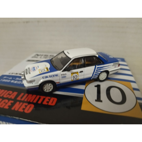 NISSAN BLUEBIRD SSS-R TEAM CALSONIC 1:64 TOMICA LIMITED VINTAGE NEO LV-N185d