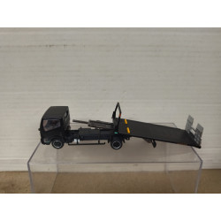 NISSAN ATLAS F24 SAFETY LOADER BLACK EXCLUSIVE 1:64 TOMICA LIMITED VINTAGE NEO