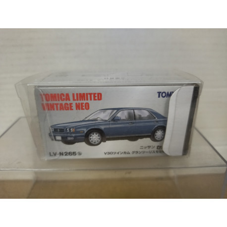NISSAN CEDRIC V30 GRAN TURISMO SV 1:64 TOMICA LIMITED VINTAGE NEO LV-N265b