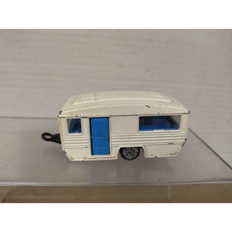 CARAVAN/CARAVANA WHITE apx 1:64 CORGI JUNIORS NO BOX