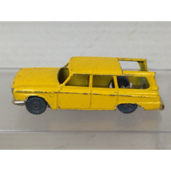 STUDEBAKER WAGONAIRE YELLOW apx 1:64 HUSKY NO BOX