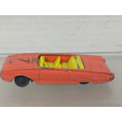FORD THUNDERBIRD CONVERTIBLE DESGUACE apx 1:64 HUSKY NO BOX