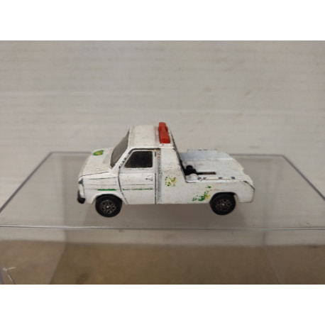 FORD TRANSIT PICKUP WRECKER BP SERVICE (1) apx 1:64 CORGI NO BOX