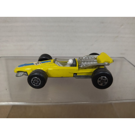 FORMULA F1 n16 YELLOW SUPERFAST 34 1:55/apx 1:64 MATCHBOX NO BOX