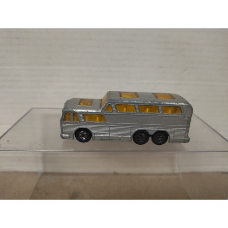 GMC SCENICRUISER GREYHOUND LESNEY 66 (3) 1:159/apx 1:64 MATCHBOX NO BOX