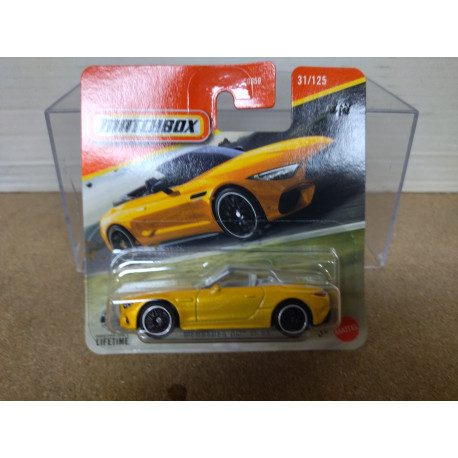 MERCEDES-AMG R231 SL 63 YELLOW 1:64 MATCHBOX 31/125