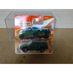 TOYOTA 4RUNNER GREEN 1:64 MATCHBOX 77/125