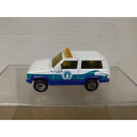 JEEP CHEROKEE WATER WORKS MB27 1:58/ apx 1:64 MATCHBOX NO BOX