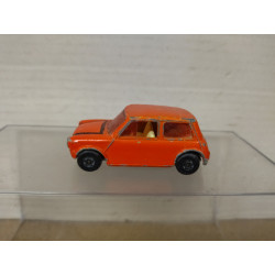 MINI RACING DESGUACE SUPERFAST 29 (3) 1:53/apx 1:64 MATCHBOX NO BOX