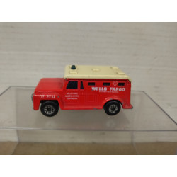 ARMORED TRUCK WELLS FARGO SUPERFAST 69 (2) 1:89/apx 1:64 MATCHBOX NO BOX
