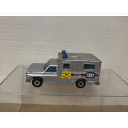 AMBULANCE SILVER PARIS-DAKAR SUPERFAST 41 (3) 1:84/apx 1:64 MATCHBOX NO BOX