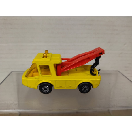 TOE JOE WRECKER/GRUA YELLOW SUPERFAST 74 (1) 1:66/apx 1:64 MATCHBOX NO BOX
