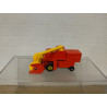 CLAAS COMBINE HARVESTER MB51 /apx 1:64 MATCHBOX NO BOX
