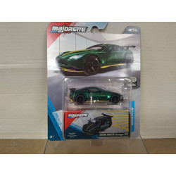 ASTON MARTIN GT8 GREEN SHOWROOM DELUXE /apx 1:64 MAJORETTE