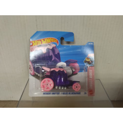DESSERT DRIFTER PINK 2/5 SWEET RIDES 1: 64 HOT WHEELS