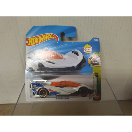 X-CCELERON WHITE 6/10 EXOTICARS 1:64 HOT WHEELS