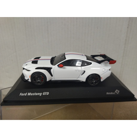 FORD MUSTANG 2025 GTD FROZEN WHITE 1:43 SOLIDO S4318303 SD