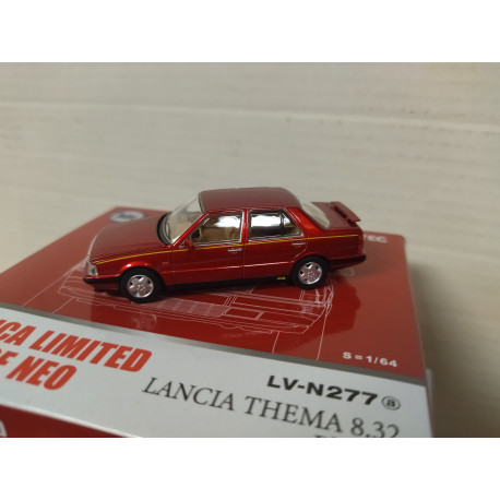 LANCIA THEMA 8.32 FASE II RED 1:64 TOMICA LIMITED VINTAGE NEO LV-N277a