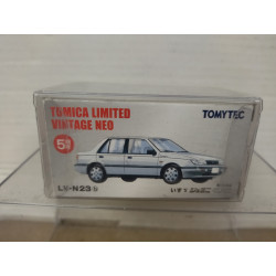 ISUZU GEMINI C/C WHITE 1:64 TOMICA LIMITED VINTAGE NEO LV-N23b