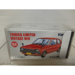 SUZUKI ALTO RED 1:64 TOMICA LIMITED VINTAGE NEO LV-N18a