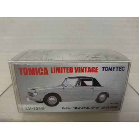 DATSUN FAIRLADY 2000 GREY 1:64 TOMICA LIMITED VINTAGE LV-131d