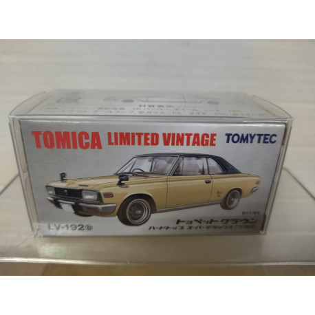 TOYOPET CROWN HARDTOP SUPER DELUXE 1:64 TOMICA LIMITED VINTAGE LV-192b