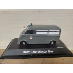 AUTO UNION DKW F89 SCHNELLASTER BUS AMBULANCE 1:43 SCHUCO