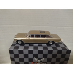 MERCEDES-BENZ W100 600 PULLMAN GOLD 1:64 DCT