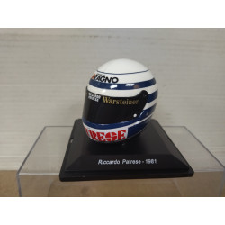CASCO/HELMET 1981 FORMULA F1 RICCARDO PATRESE ARROWS 1:5 SPARK EDITIONS