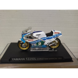 YAMAHA TZ 250L 1984 CHRISTIAN SARRON n2 MOTO/BIKE 1:24 ALTAYA IXO