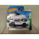 VOLVO XC40 RECHARGE WHITE 2/10 GREEN SPEED 1:64 HOT WHEELS