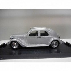 LANCIA APRILIA 1936 ARGENTO BRUMM R058 1:43