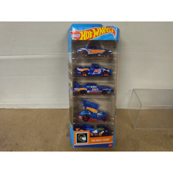 PACK 5 CARS HW RACE TEAM 1:64 HOT WHEELS