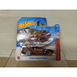 FORD MUSTANG GT 2018 CUSTOM PURPLE 5/5 SPOILER ALERT 1:64 HOT WHEELS