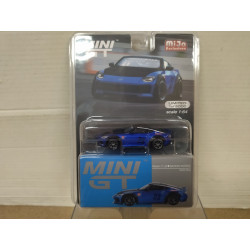 NISSAN Z SERAIN BLUE LB WORKS 1:64 MINI GT 732