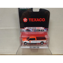 RAM 2500 PICKUP 2023 TEXACO 1:64 GREENLIGHT