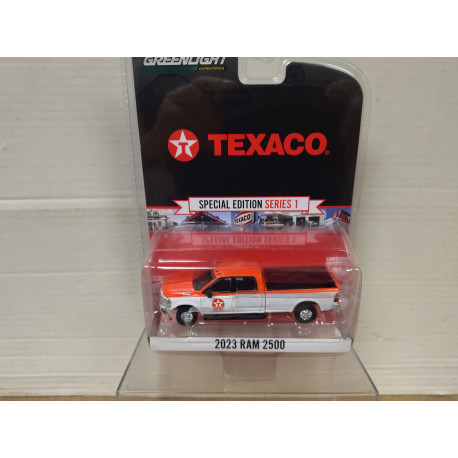 RAM 2500 PICKUP 2023 TEXACO 1:64 GREENLIGHT