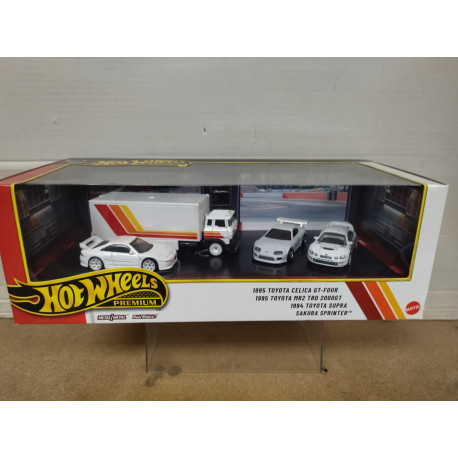 DIORAMA SET X 4 TOYOTA CELICA/SUPRA/MR2 1:64 HOT WHEELS PREMIUM