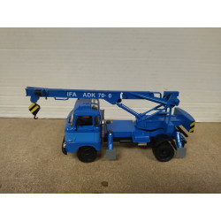 IFA W50 ADK 70-0 GRUA 1966 CAMION/TRUCK 1:43 ALTAYA IXO