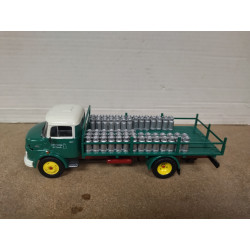 MERCEDES-BENZ L1113/L911 1968 MILK CAMION/TRUCK 1:43 ALTAYA IXO