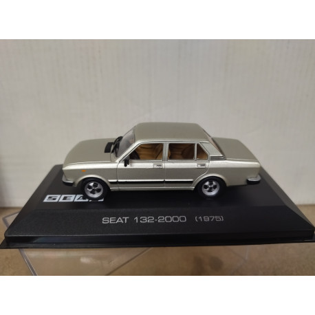 SEAT 132-2000 1975 CHAMPAGNE 1:43 ALTAYA IXO