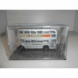 AEC ROUTEMASTER RM092 DAILY EXPRESS OXFORD MODELLE BUS 1:76