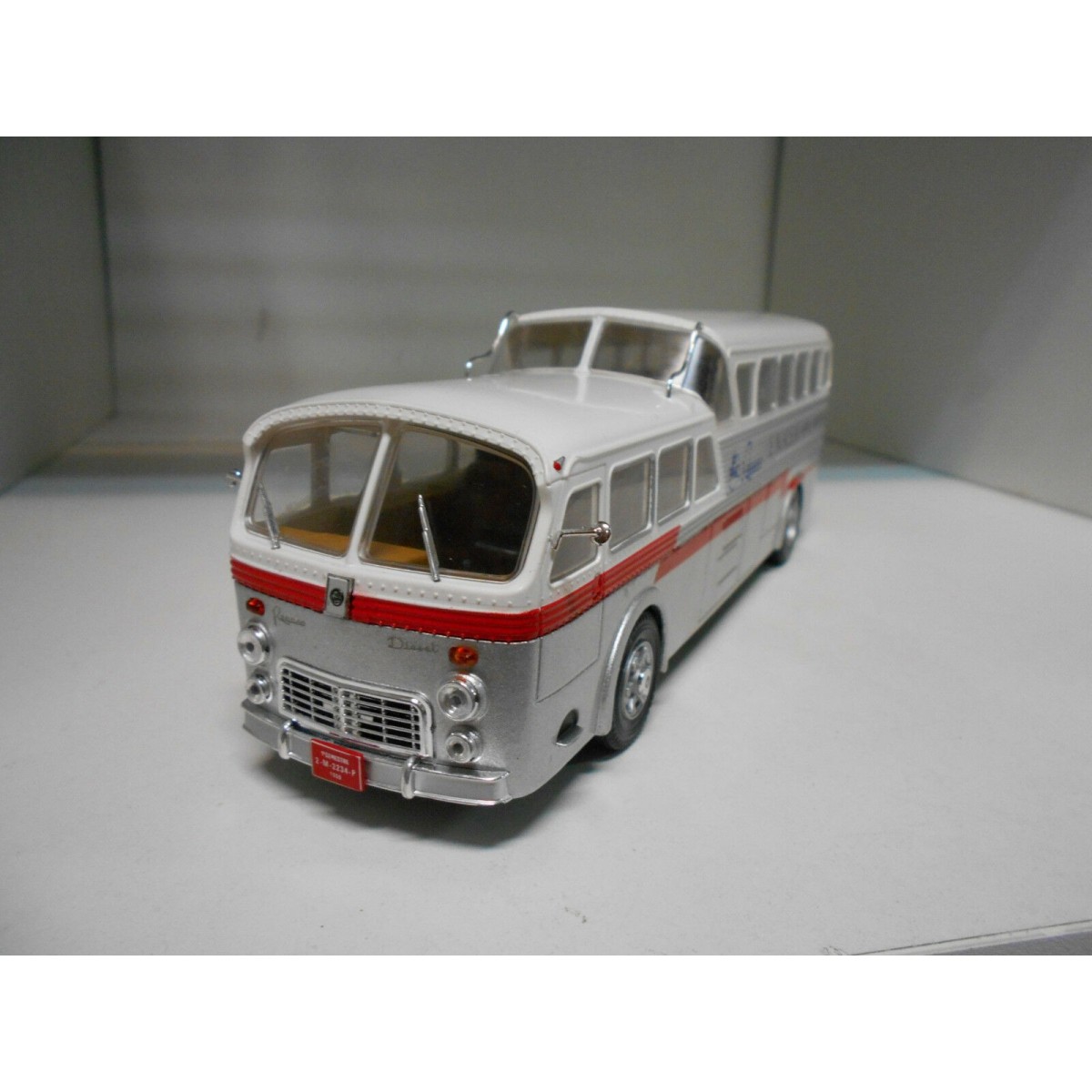Amazon | 海外 Hachette AUTO BUS 1/43 E.N.A.S.A Pegaso Z403