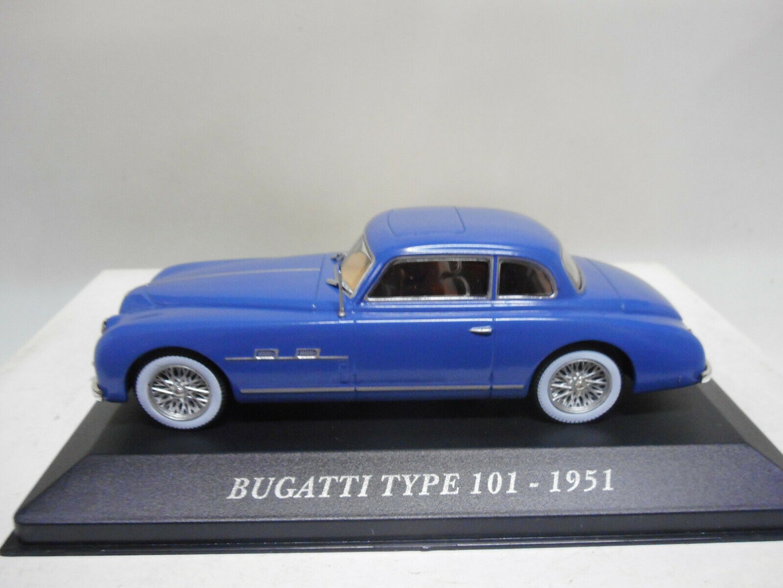 BUGATTI TYPE 50 1932 CLASSIC CARS 1:43 ALTAYA IXO 