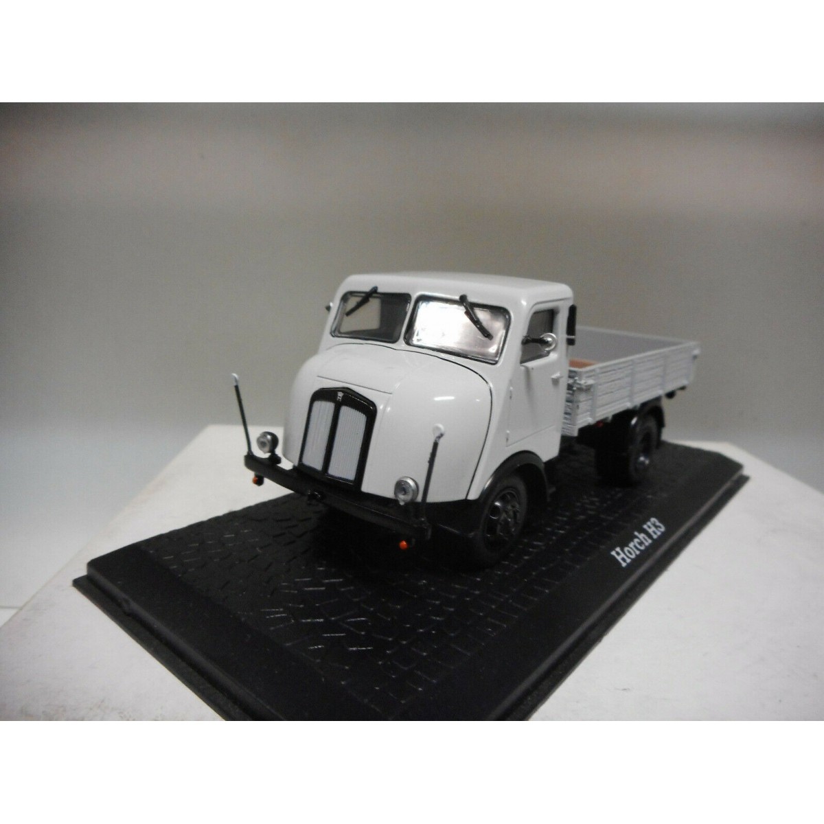 CAMION BENNE IFA H6 BENNE 1/43 EUR 29,90 - FR