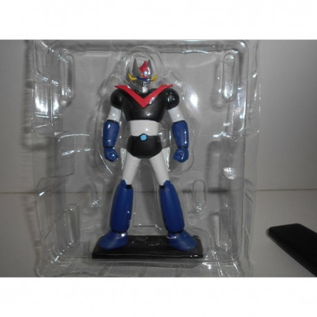 03-MAZINGER Z PUÑOS ABAJO GO NAGAI RESINA METALICA