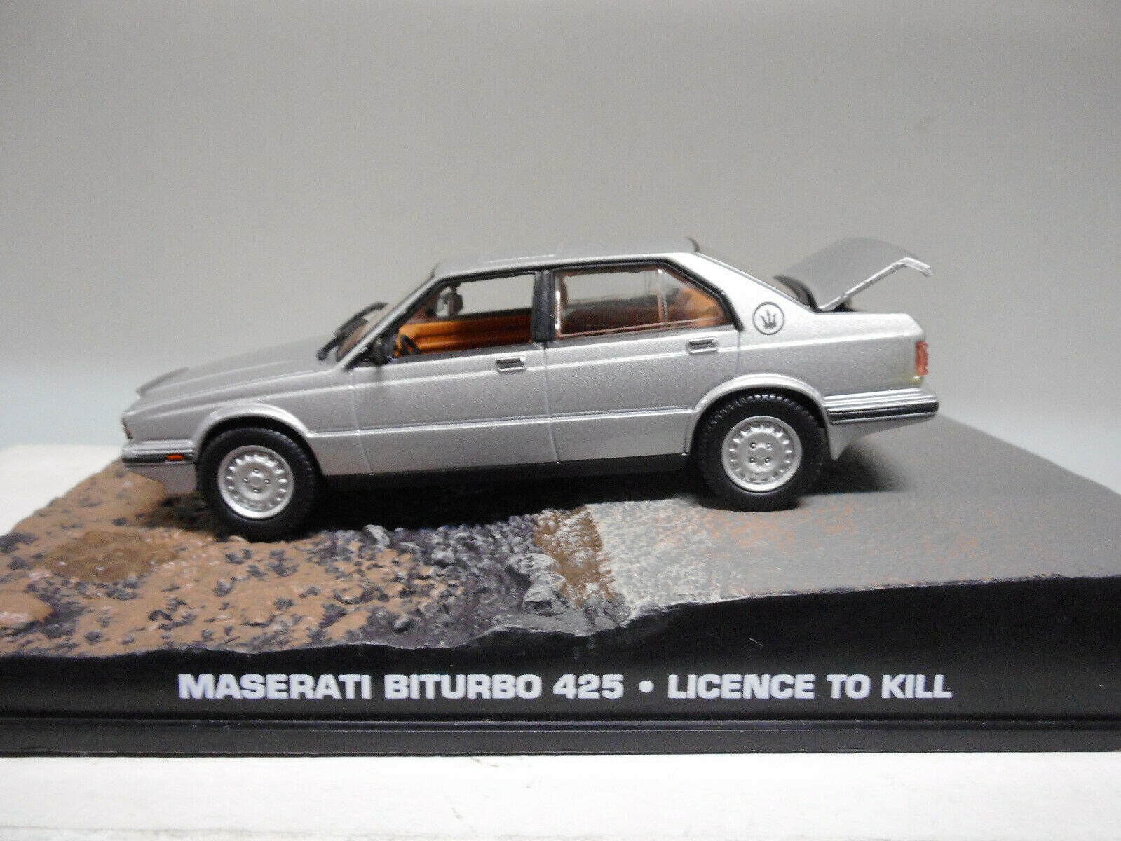 Rare 1/43 James Bond 007 Maserati Biturbo License to kill Deagostini 