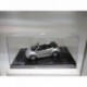 VOLKSWAGEN NEW BEETLE CABRIO REFLEX SILVER METALLIC AUTOART 1:43